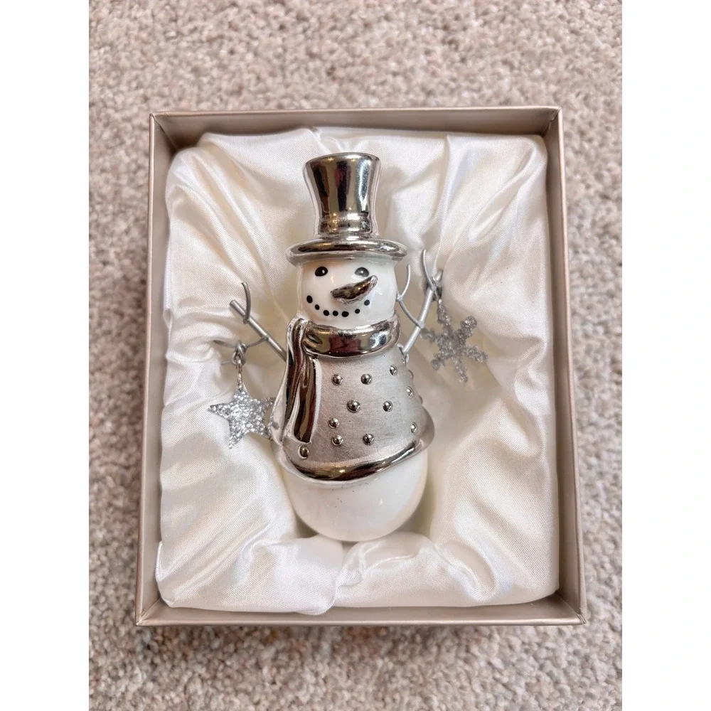Pier 1 Snowman Figurine Silver White Glitter Star Snowflake Christmas Decor Noel